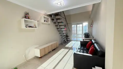 Dúplex en calle de Ramón Areces