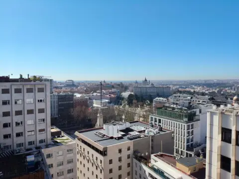 Piso en calle de la Princesa