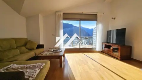 Ático en calle Hort de Godí