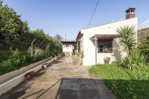 Chalet en calle Poligono 24