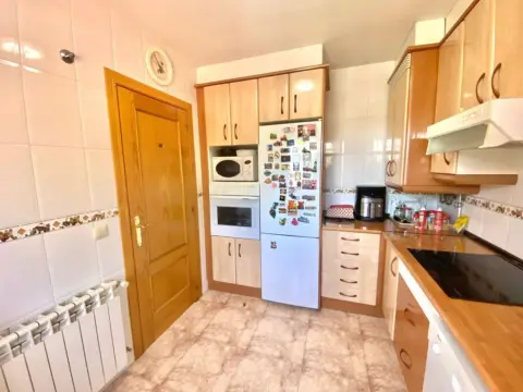 Casa adosada en calle El Madroño