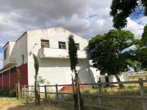 Finca rústica en Valoria La Buena
