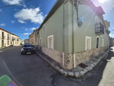 Casa en calle de Gabriel Martín