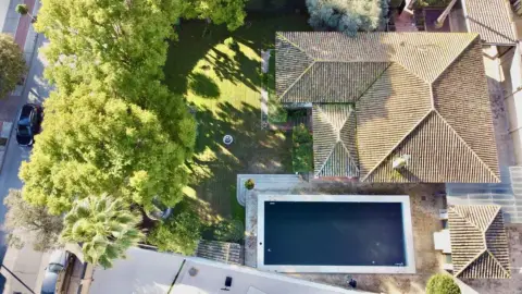 Chalet en calle de Jacinto Benavente