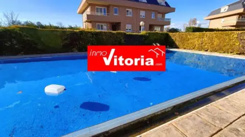 Casa adosada en calle del Terrero, 14