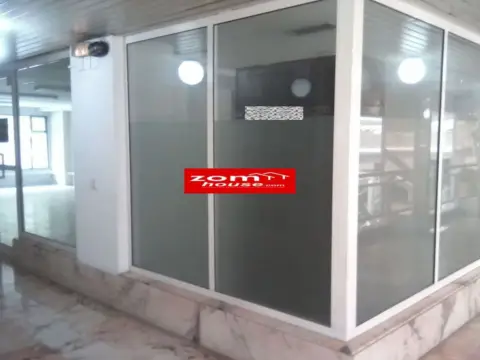 Local comercial en Avenida de Alemania
