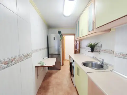 Piso en Reyes Catolicos