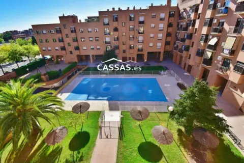 Piso en Avenida de la Unión Europea