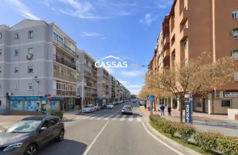 Piso en Avenida de Madrid