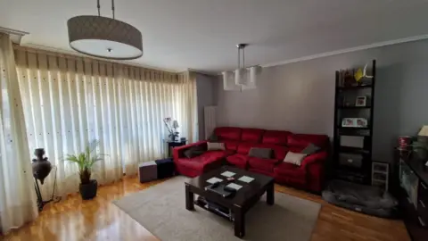 Casa adosada en calle de Ortubitarte