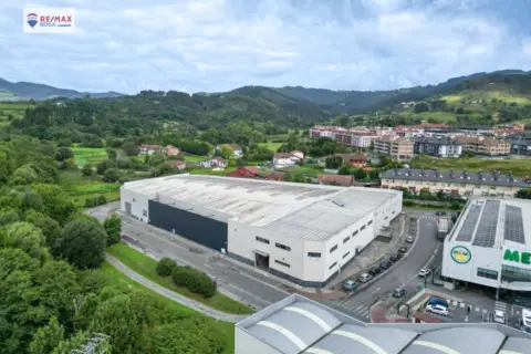 Nave industrial en Gernika-Lumo