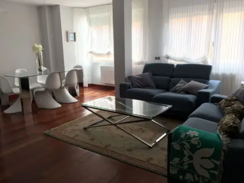 Piso en calle Tejares