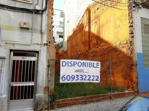 Terreno en calle del Doctor Agustín Ibáñez, 18