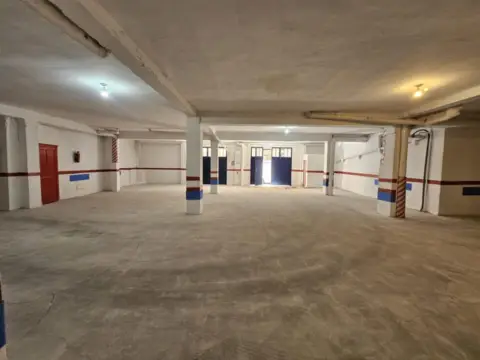 Local comercial en Carmelitas-Oeste