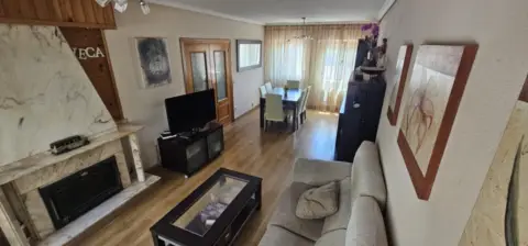 Casa adosada en Aldeaseca de Armuña