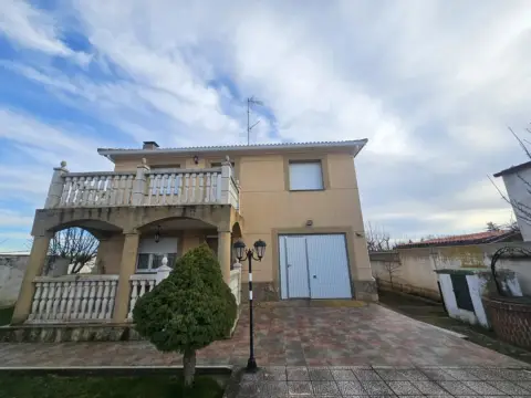 Chalet en Castilla y Leon