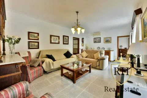 Finca rústica en Carrer de Can Socies