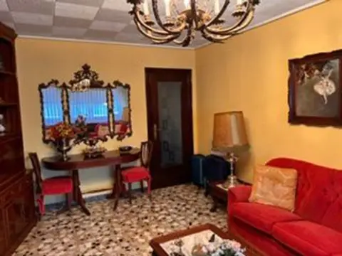 Piso en calle de Hernán Cortés