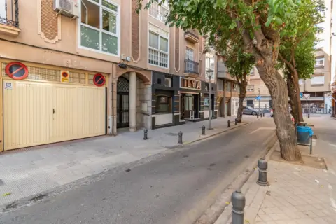 Garaje en calle Martín Bohórquez, 13