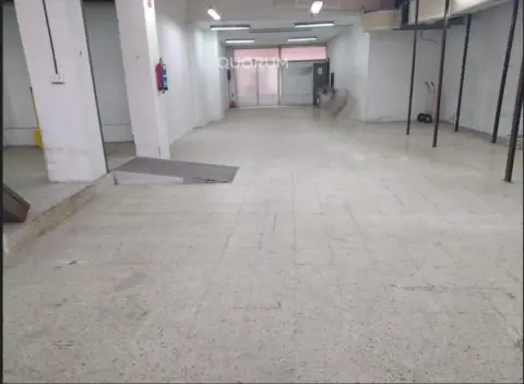 Local comercial en calle Santutxu