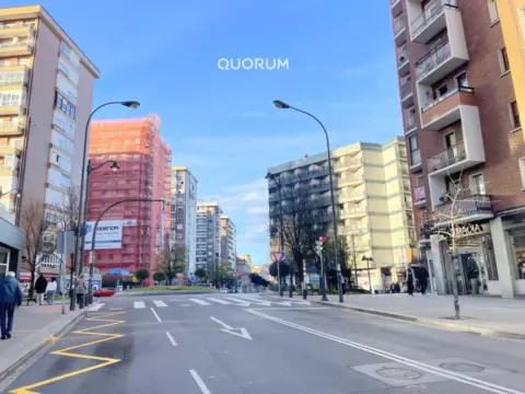 Local comercial en calle de Enrique Ibarreta