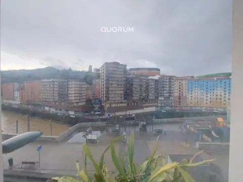 Piso en Atxuri