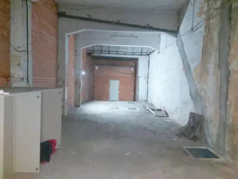 Local comercial en Avenida de Miraflores