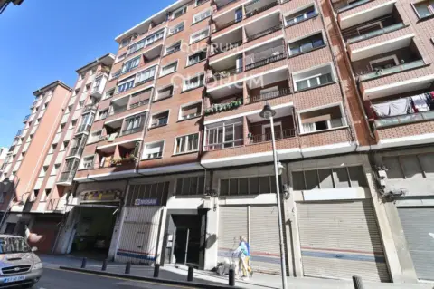 Piso en calle Santutxu