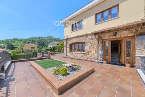 Casa adosada en Ayuntamiento