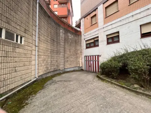 Garaje en Basauri - San Miguel