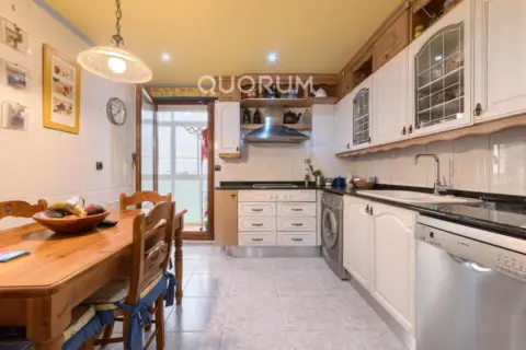 Piso en Basauri - Kalero - Basozelai