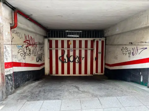 Garaje en Basauri Centro
