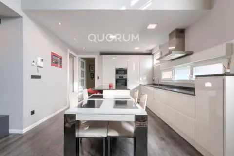 Piso en Basauri - Centro - Ariz - Uribarri