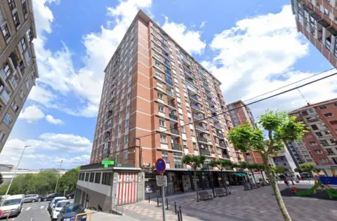 Garaje en Basauri - Pozokoetxe