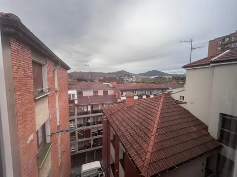 Piso en Basauri - Centro - Ariz - Uribarri