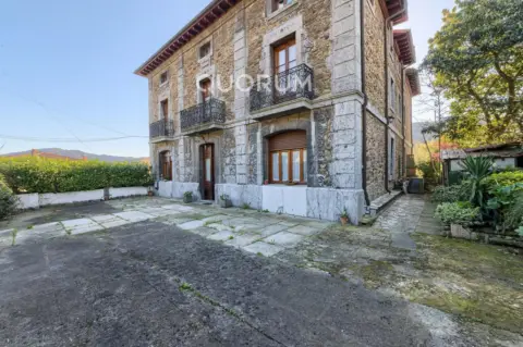 Casa adosada en Arene 1