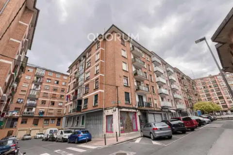 Piso en Basauri - Centro - Ariz - Uribarri