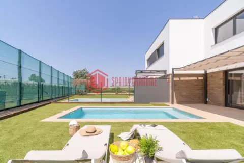 Chalet en Urbanizacion Bon Relax