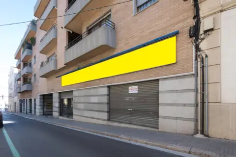Local comercial en Poble Nou - Olivar Gran