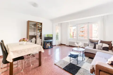 Piso en Creu de La Mà