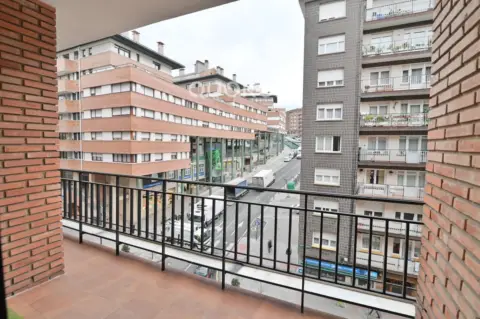 Piso en calle de Juan Bautista Uriarte