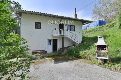 Casa en Dima