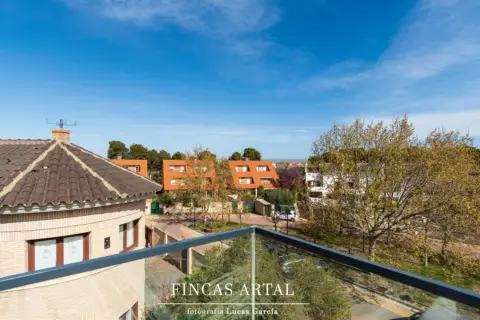 Chalet en Avenida de la Ilustración