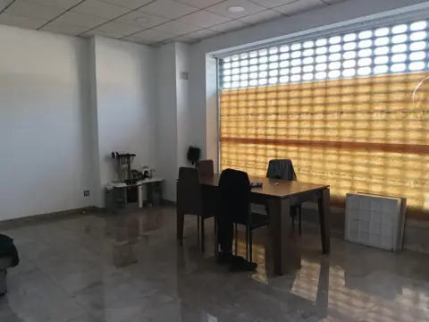 Local comercial en Villajoyosa