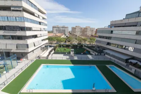 Piso en Universidad - Ciudad Deportiva