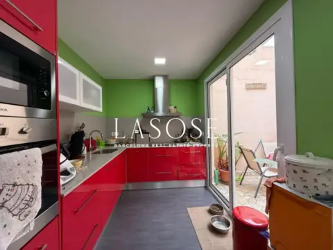 Casa adosada en Carrer de Grau