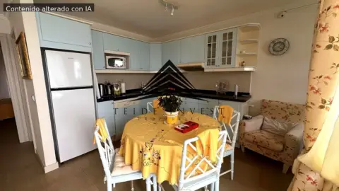 Piso en Avenida Adeje 300