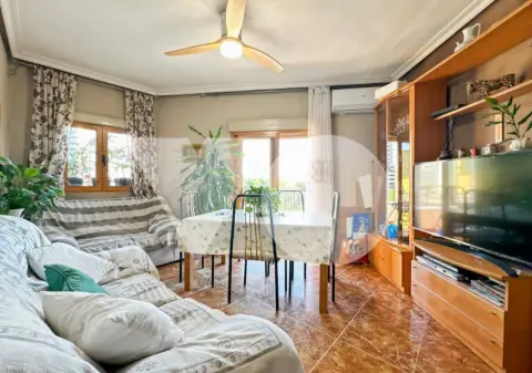 Piso en calle del Aligustre