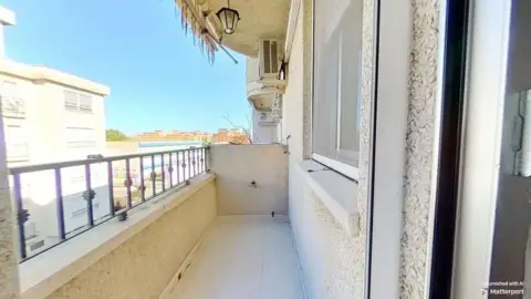 Piso en calle de Sagrajas, 4