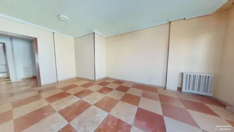 Piso en calle de Sagrajas, 4